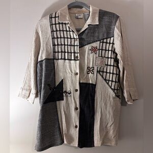 Koret Beige and Black Geometric Blouse Size Small